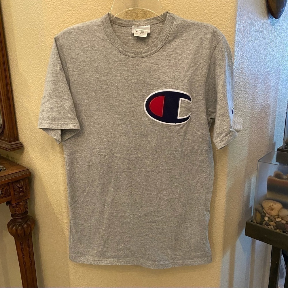 CHAMPION Boys Gray T-Shirt Size Small